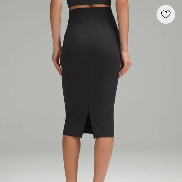 Lululemon Nulu Slim Fit High Rise Skirt Sz 6 Black - Picture 2 of 6